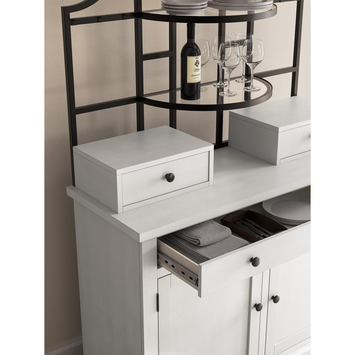 Signature Design by Ashley Baker's Rack Baker's Rack PCD824-280/PCD824-280H IMAGE 7
