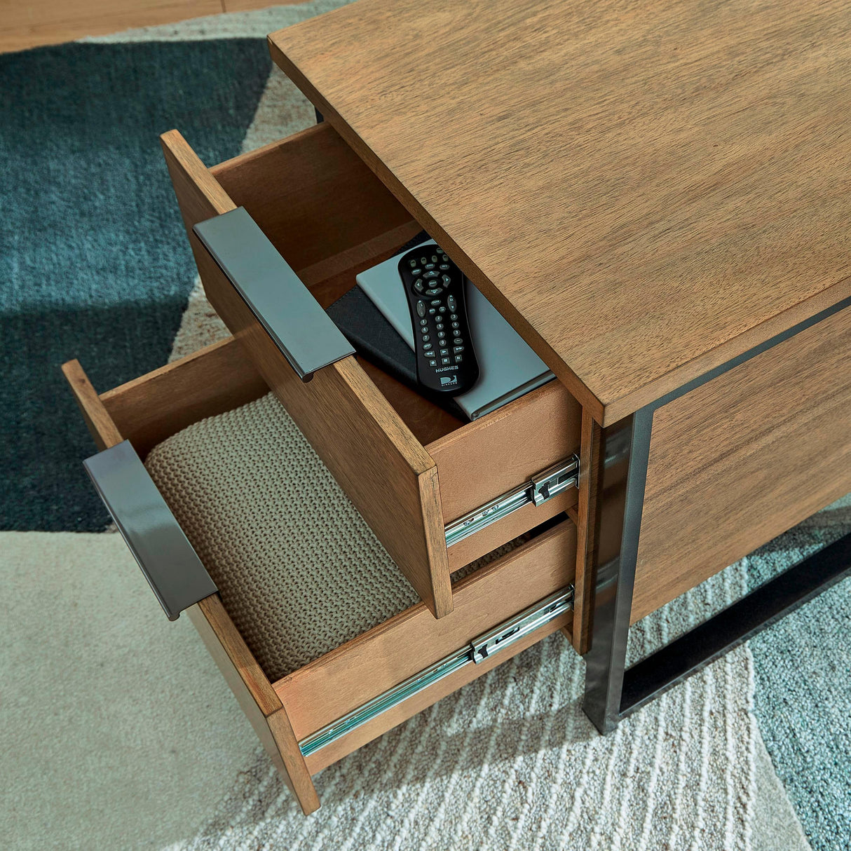 Signature Design by Ashley Montia End Table T602-3 IMAGE 7