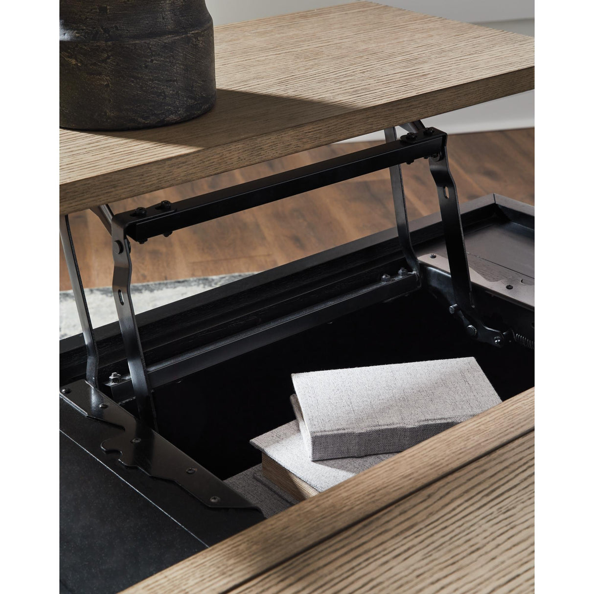 Signature Design by Ashley Rylandyn Lift Top Cocktail Table T721-00 IMAGE 6