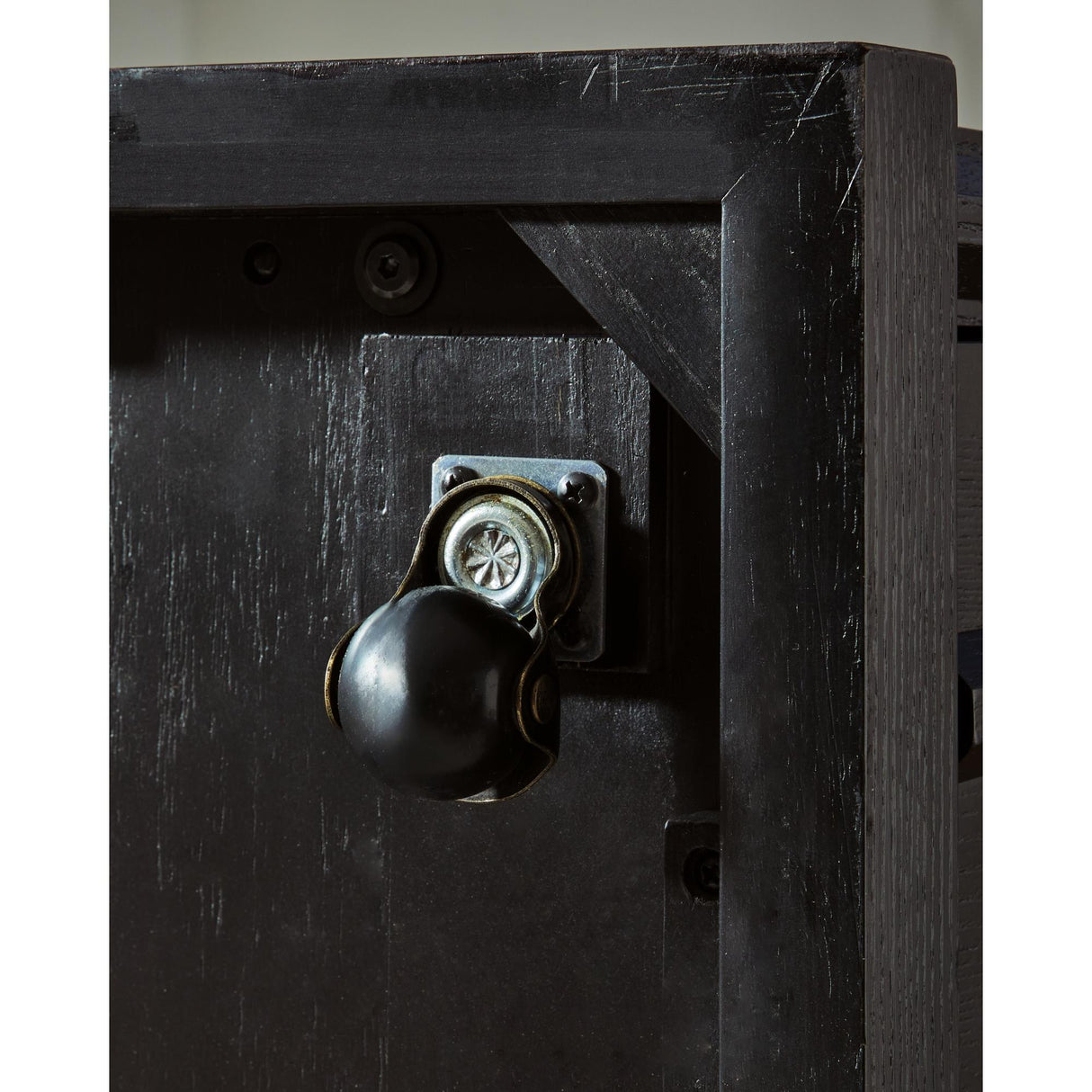 Signature Design by Ashley Rylandyn Lift Top Cocktail Table T721-00 IMAGE 7