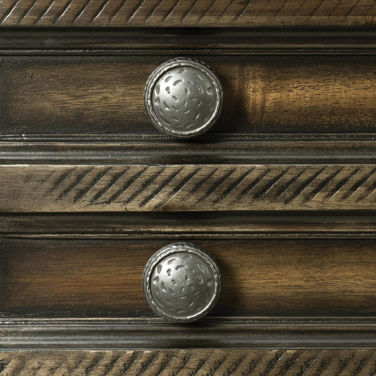Elements International McCoy B-10530-5-DR 7-Drawer Dresser IMAGE 7