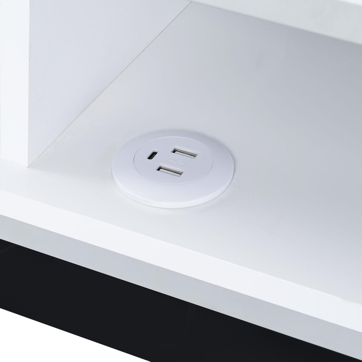 Elements International Midway LA-17270-7-FP 80" Tv Console IMAGE 8