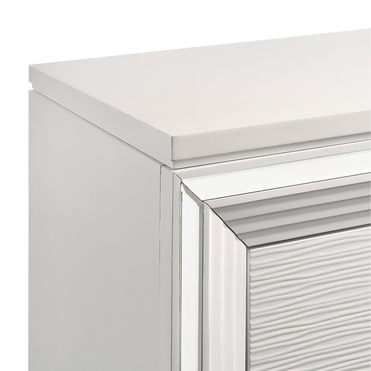Elements International Twenty Nine TN700CH Chest IMAGE 8