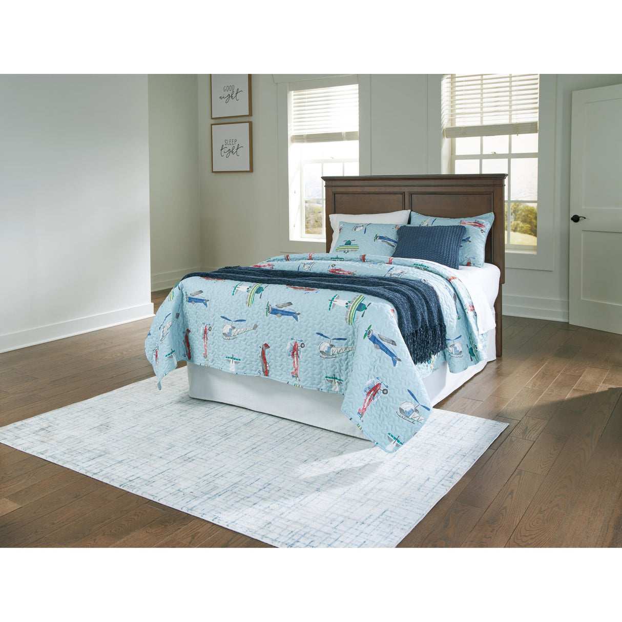 Signature Design by Ashley Danabrin B685-87 Full Panel Headboard IMAGE 2