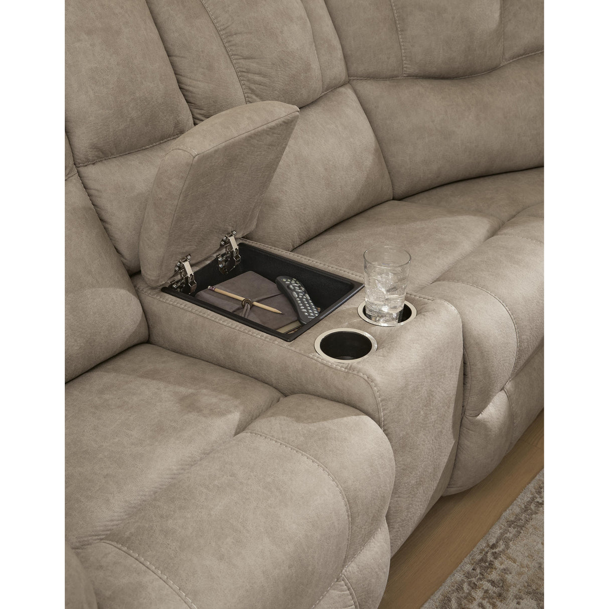 Signature Design by Ashley Pearce-Pike PC69205S1 3 pc Reclining Sectional with Console IMAGE 4