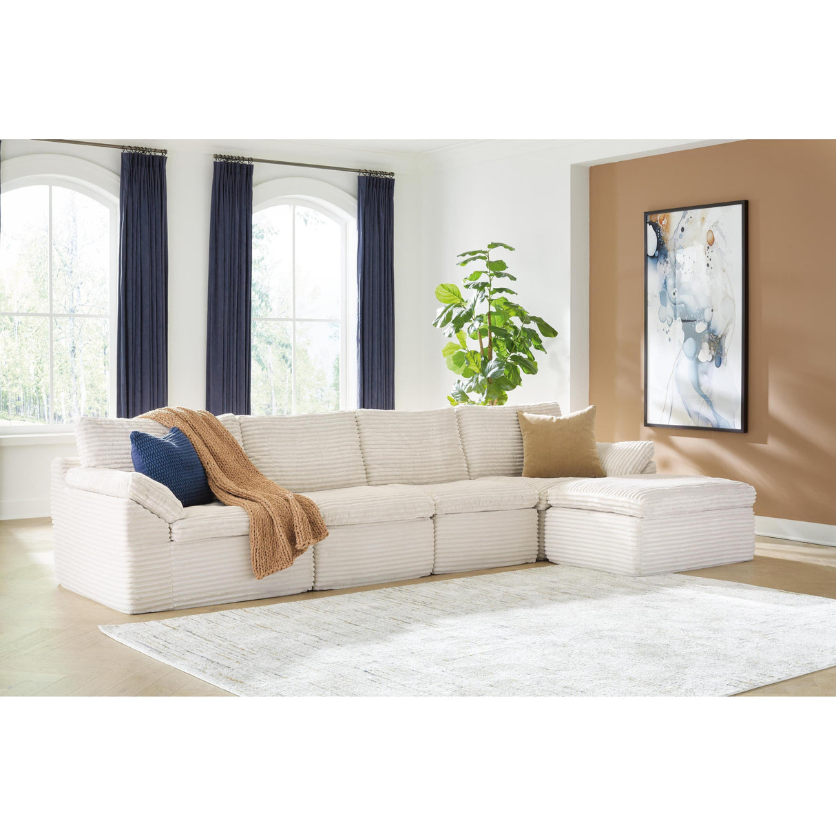 Signature Design by Ashley Fannin PC84304S1 4 pc Sectional with Ottoman IMAGE 4