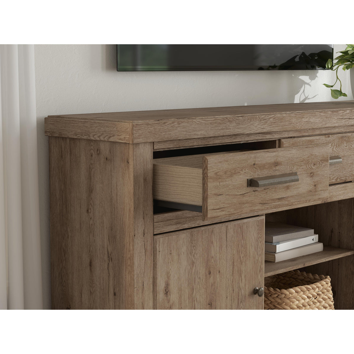 Signature Design by Ashley Garistyn W2844-268 XL TV Stand with Fireplace Option IMAGE 2
