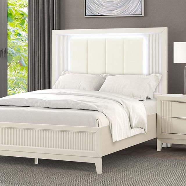 Furniture of America Isadore FM7700WH-Q-BED Queen Bed IMAGE 1