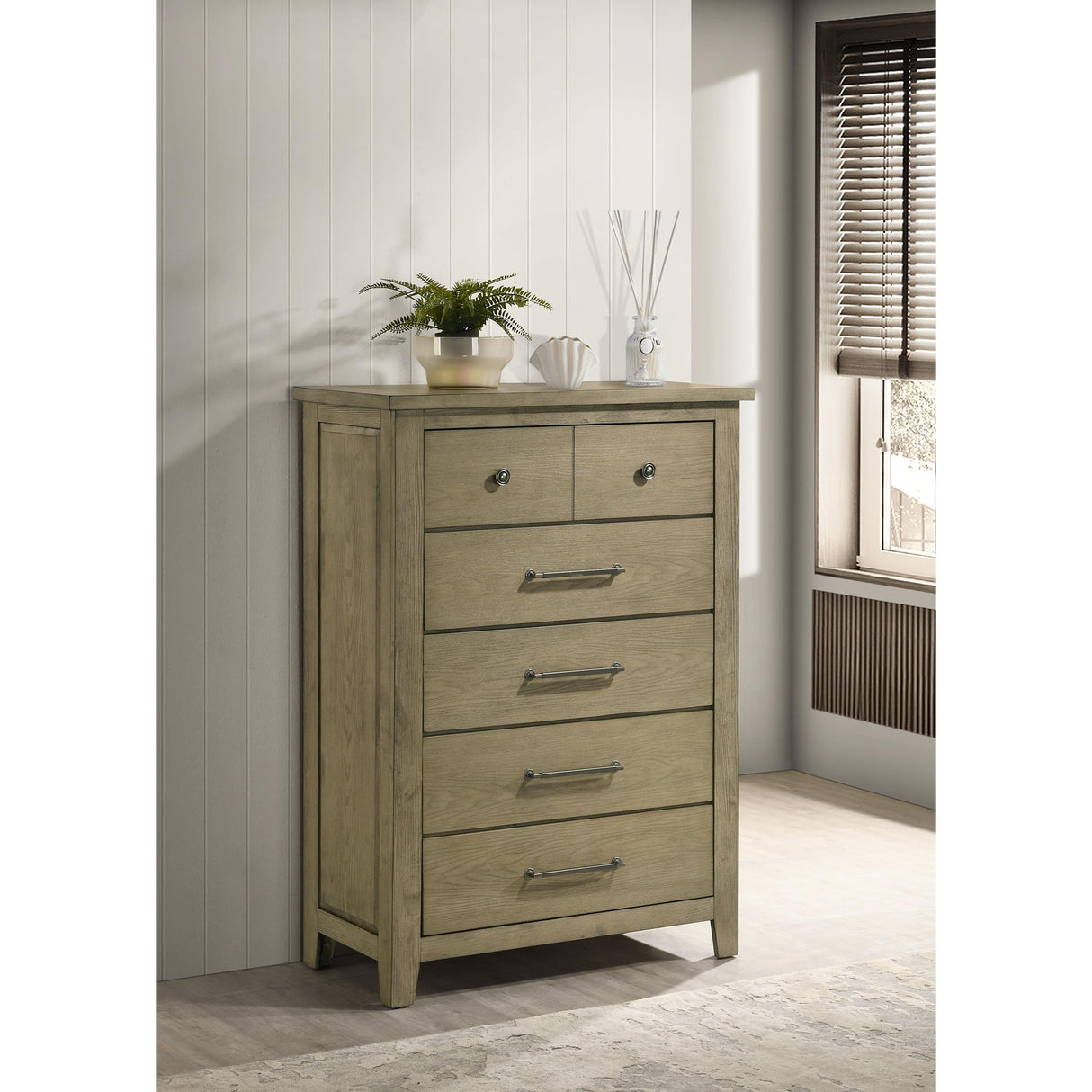 Coaster Furniture Hazlewood 207535 5-drawer Bedroom Chest - Vineyard Oak IMAGE 5