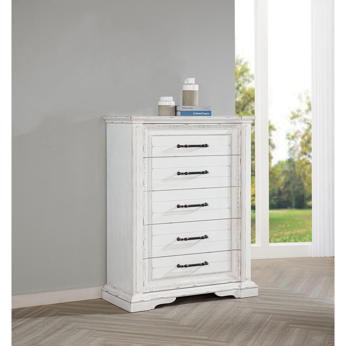 Coaster Furniture McKinney 215875 5-drawer Bedroom Chest - Vintage White IMAGE 2