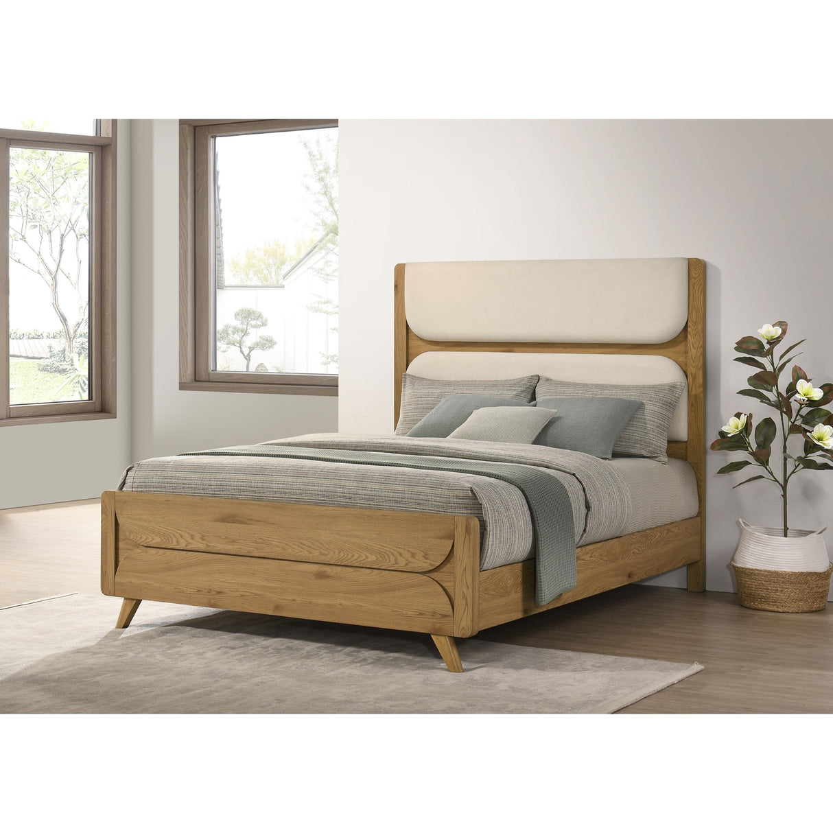Coaster Furniture Bennett 222901Q 63-inch Queen Upholstered Panel Bed - Cream/Light Oak IMAGE 4