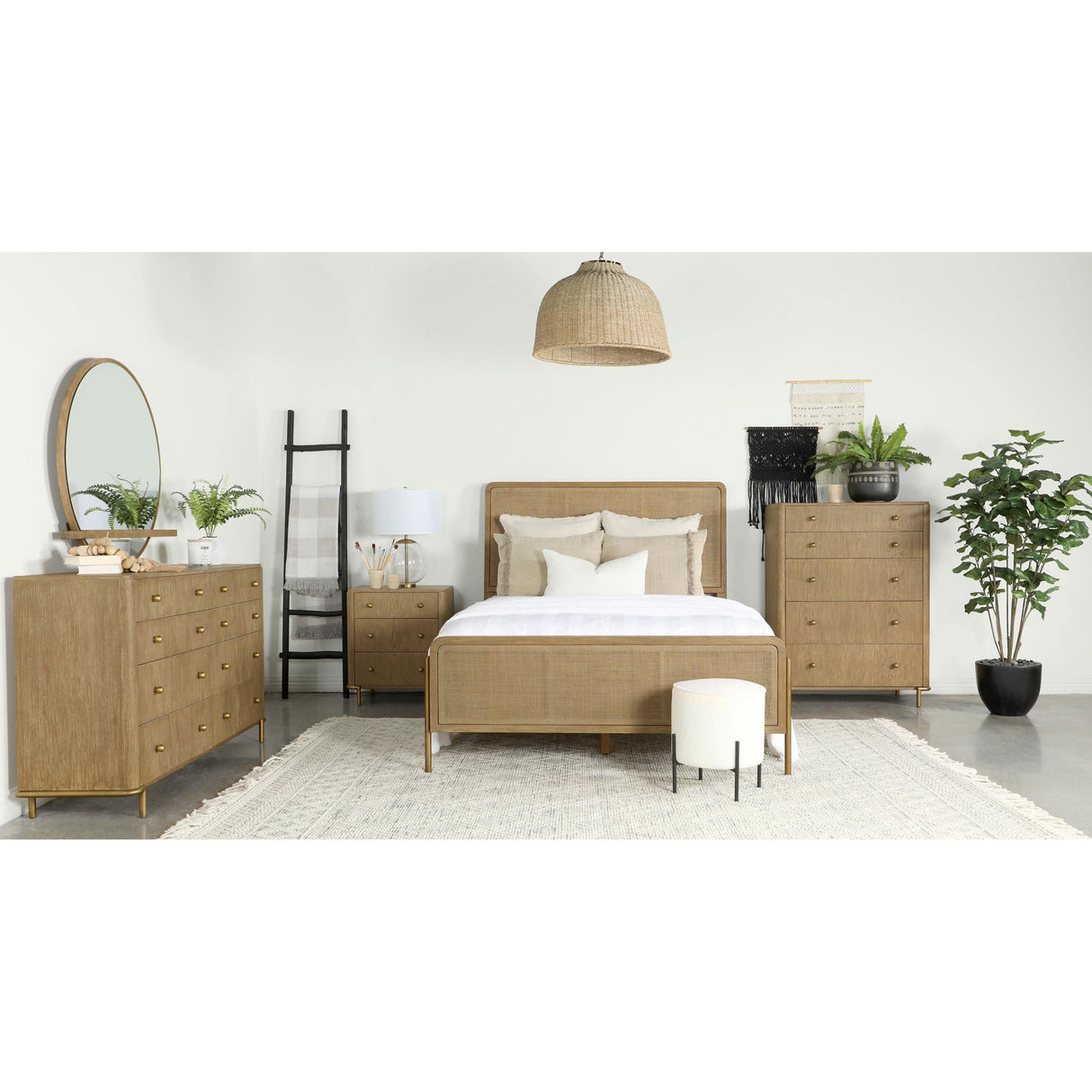 Coaster Furniture Arini 224300KW Rattan California King Panel Bed - Sand Wash/Natural IMAGE 11
