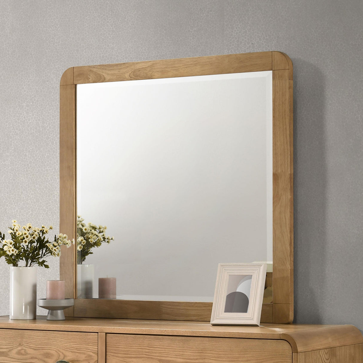 Coaster Furniture Robyn 225094 Dresser Mirror - Light Ash IMAGE 4