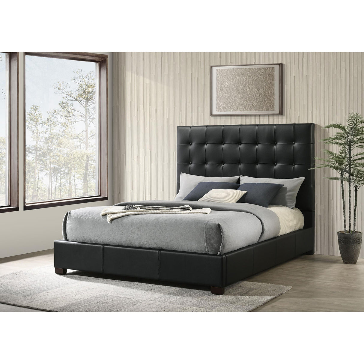 Coaster Furniture Medley 315911BLKQ Genuine Leather Queen Panel Platform Bed - Black IMAGE 2