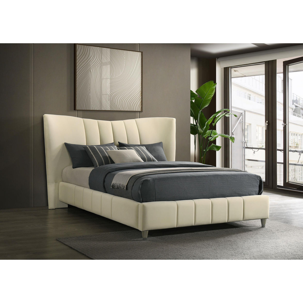 Coaster Furniture Evelyn 315956Q Upholstered Queen Panel Platform Bed - Ivory IMAGE 7