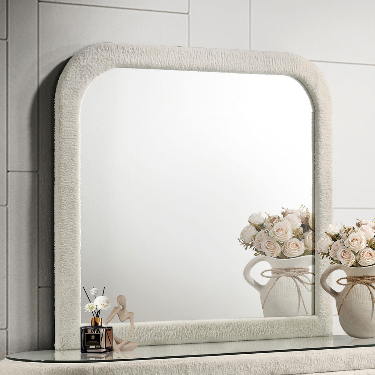 Coaster Furniture Sonya 360114 Upholstered Bedroom Dresser Mirror - Ivory IMAGE 4