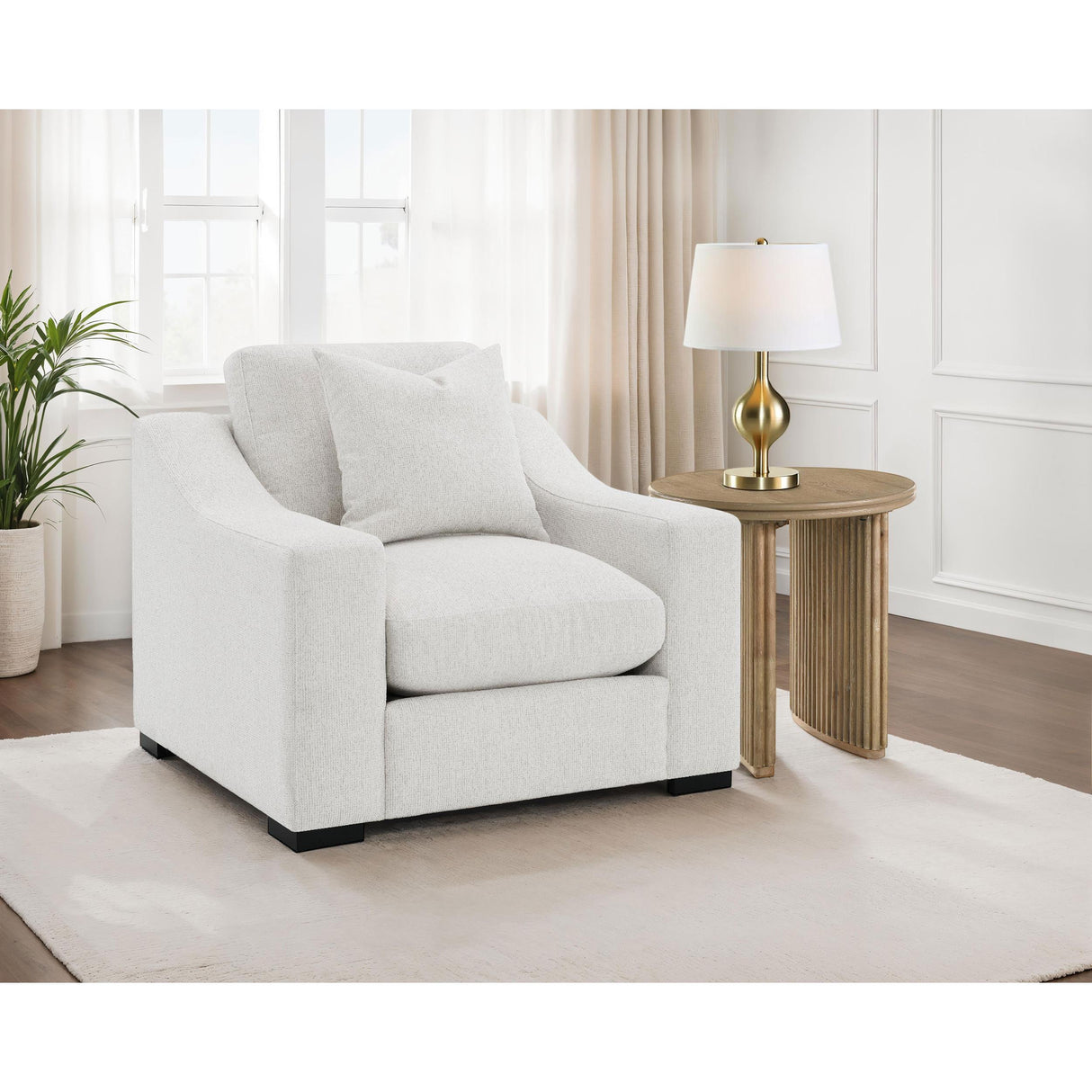 Coaster Furniture Ashlyn 552093 Fabric Upholstered Track Arm Accent Chair - Sand IMAGE 4