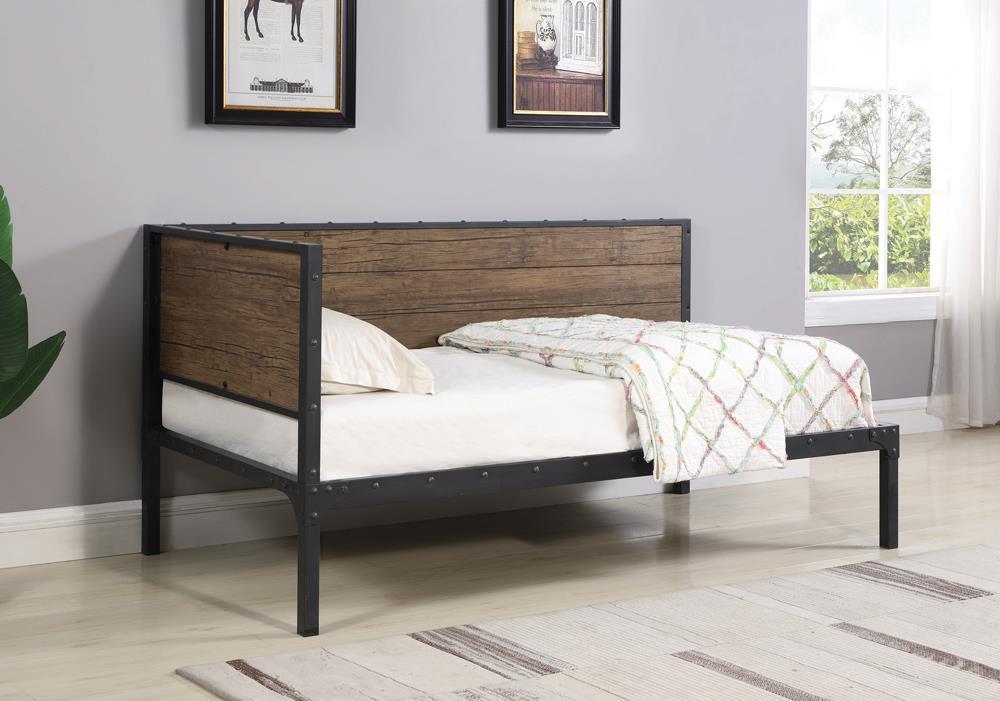 Getler Daybed Weathered Chestnut And Black