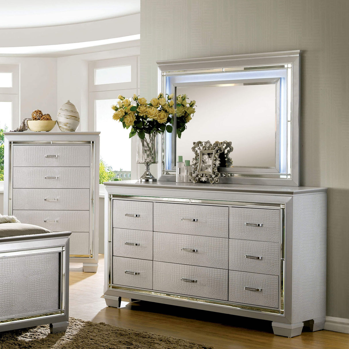  Furniture of America Bellanova CM7979SV 6 pc Queen Upholstered Panel Bedroom Set IMAGE 5