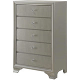  Crown Mark Lyssa B4300 7 pc Queen Panel Bedroom Set IMAGE 4