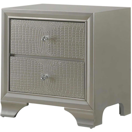 Crown Mark Lyssa B4300 7 pc Queen Panel Bedroom Set IMAGE 5