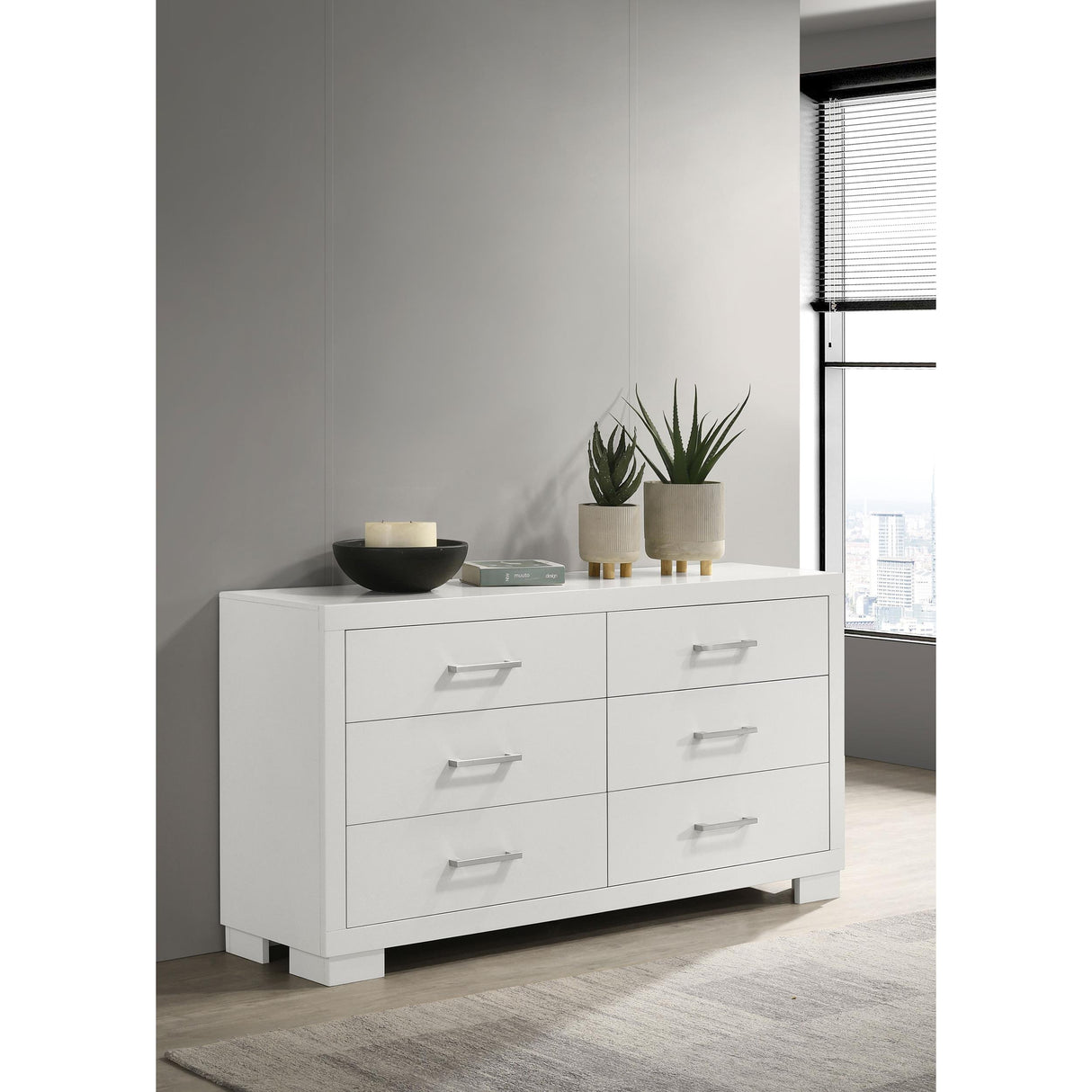  Coaster Furniture Jessica 202993 6-Drawer Dresser - Snow White IMAGE 9