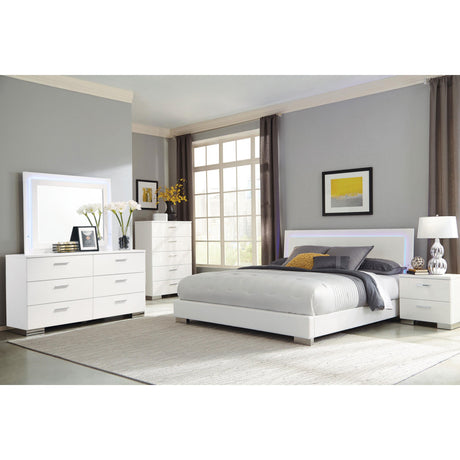  Coaster Furniture Felicity 203503 6-Drawer Dresser - White High Gloss IMAGE 10