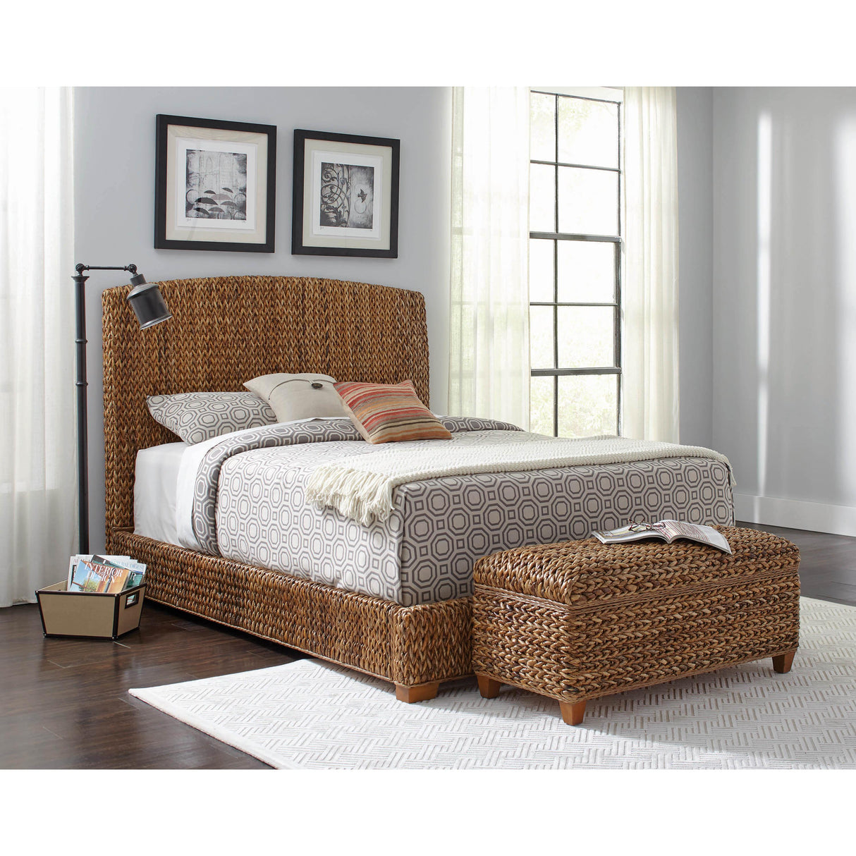  Coaster Furniture Laughton 300501KE Banana Leaf Eastern King Panel Bed - Amber IMAGE 6