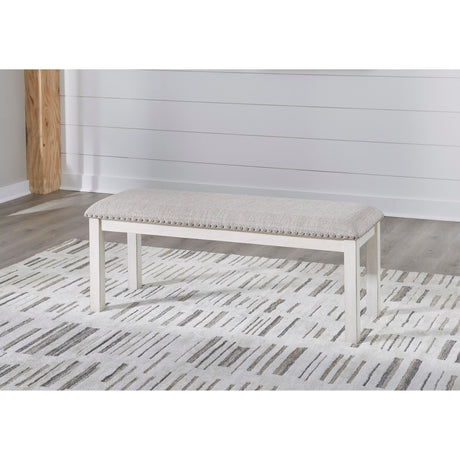  Signature Design by Ashley Robbinsdale D642D4 6 pc Dining Set IMAGE 3