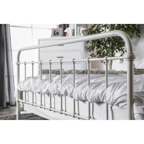  Furniture of America Iria CM7701WH-CK California King Bed IMAGE 5