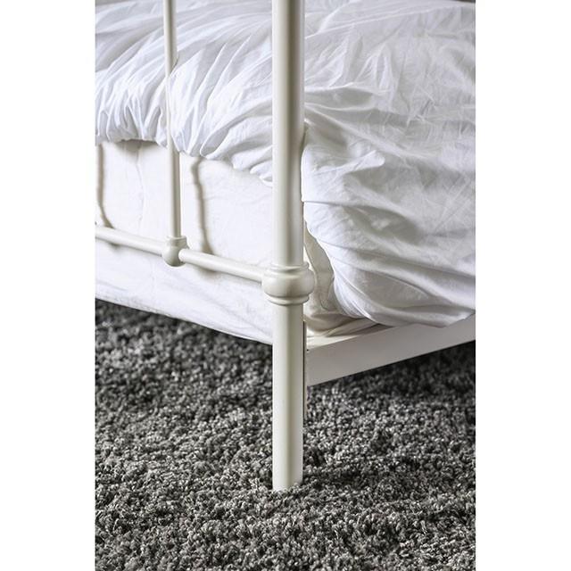  Furniture of America Iria CM7701WH-CK California King Bed IMAGE 6