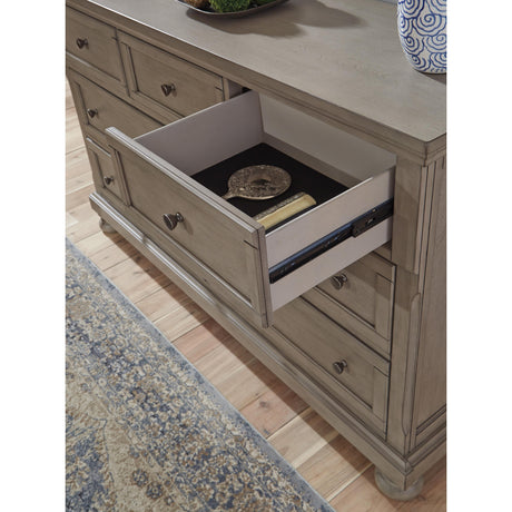  Signature Design by Ashley Lettner 7-Drawer Dresser B733-31 IMAGE 4