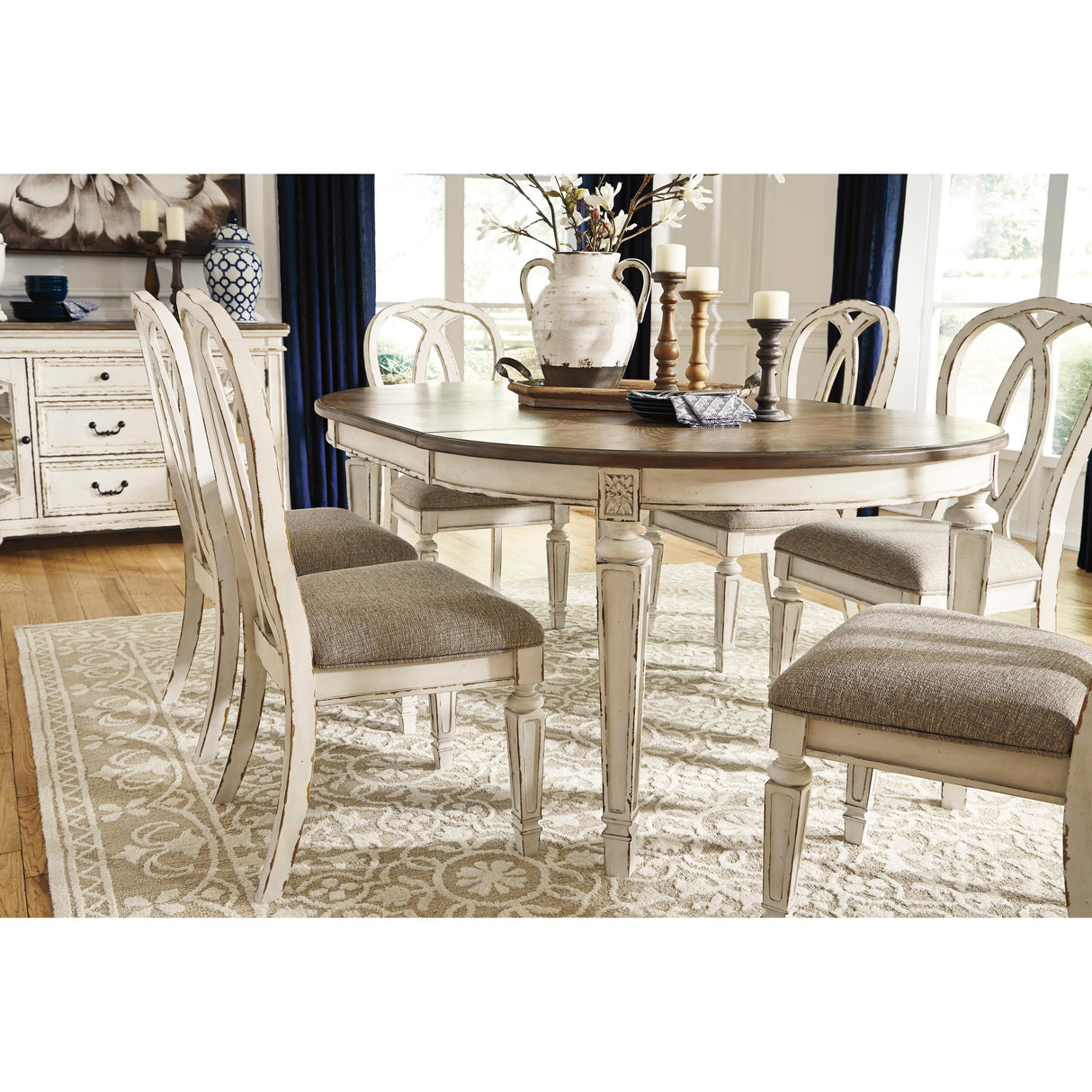  Signature Design by Ashley Realyn Dining Chair D743-02 IMAGE 7