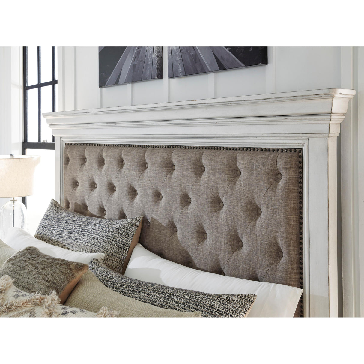  Benchcraft Kanwyn California King Upholstered Panel Bed with Storage B777-158/B777-56S/B777-94 IMAGE 5