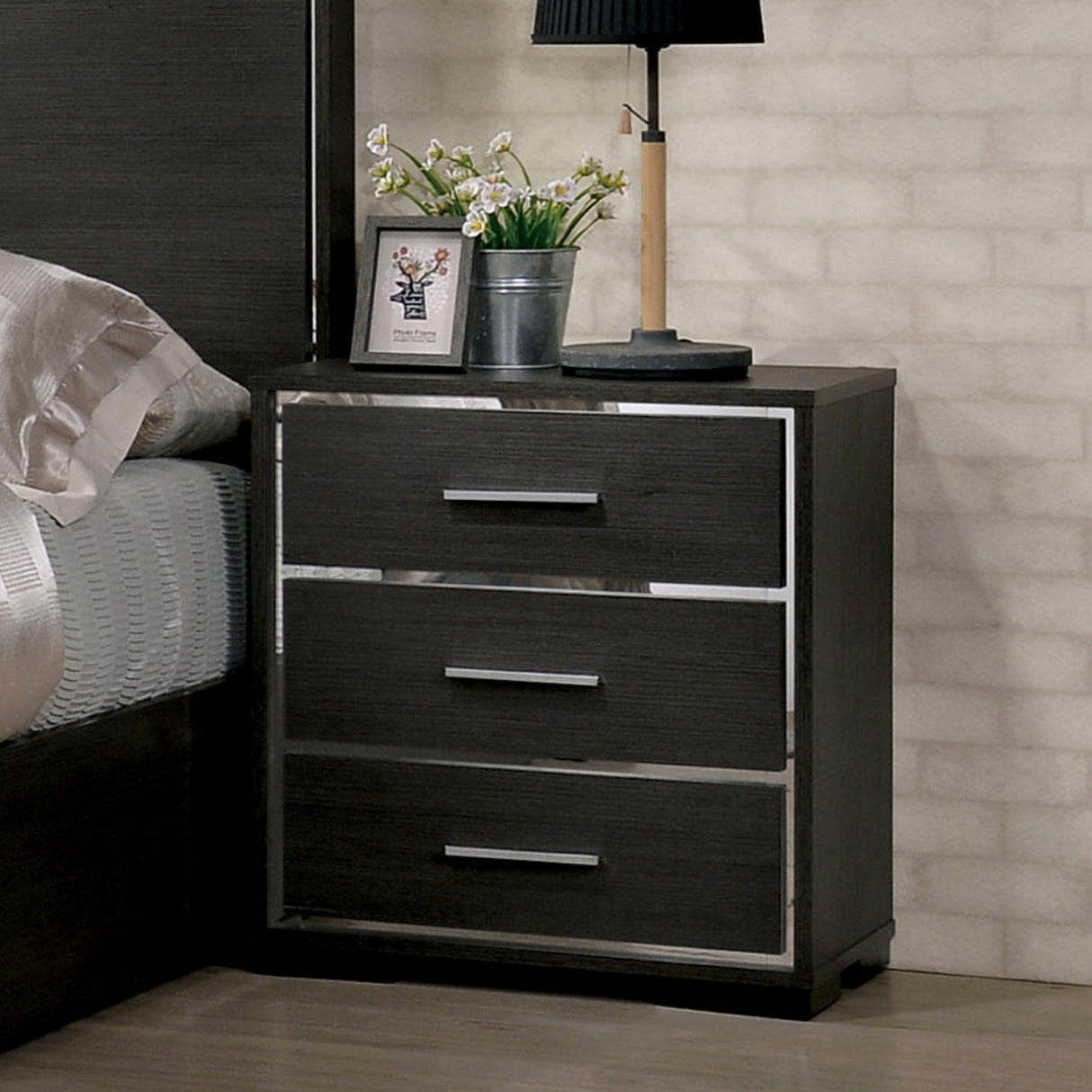  Furniture of America Camryn 3-Drawer Nightstand CM7589N IMAGE 1