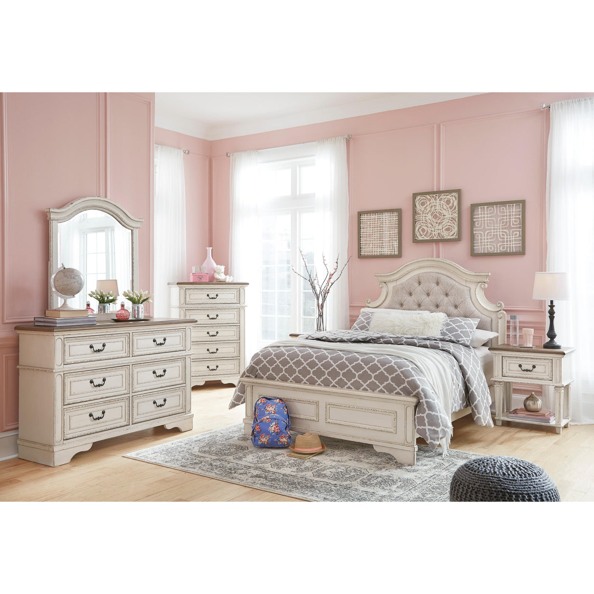  Signature Design by Ashley Realyn 5-Drawer Kids Chest B743-45 IMAGE 8
