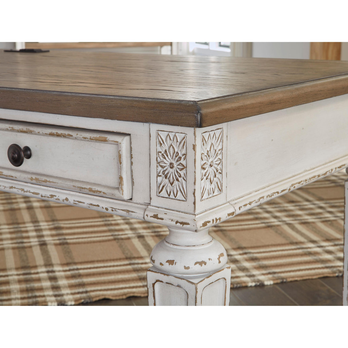  Signature Design by Ashley Realyn H743H2 2 pc Home Office Desk IMAGE 7