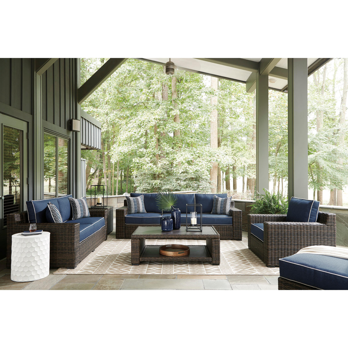  Signature Design by Ashley Grasson Lane P783-702 Square End Table IMAGE 7