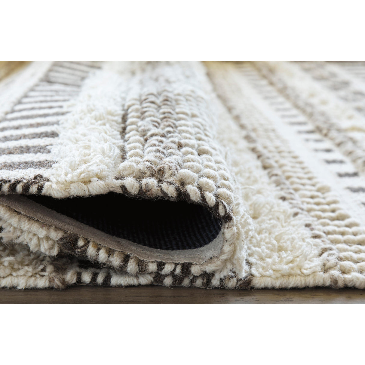  Signature Design by Ashley Karalee R404442 Medium Rug IMAGE 3