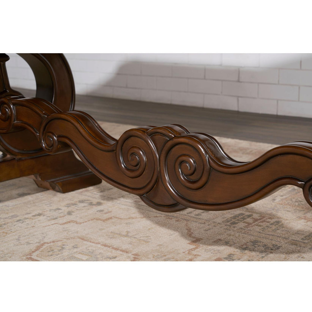  Steve Silver Furniture Royale RY500 Dining Table with 20-inch Leaf IMAGE 12