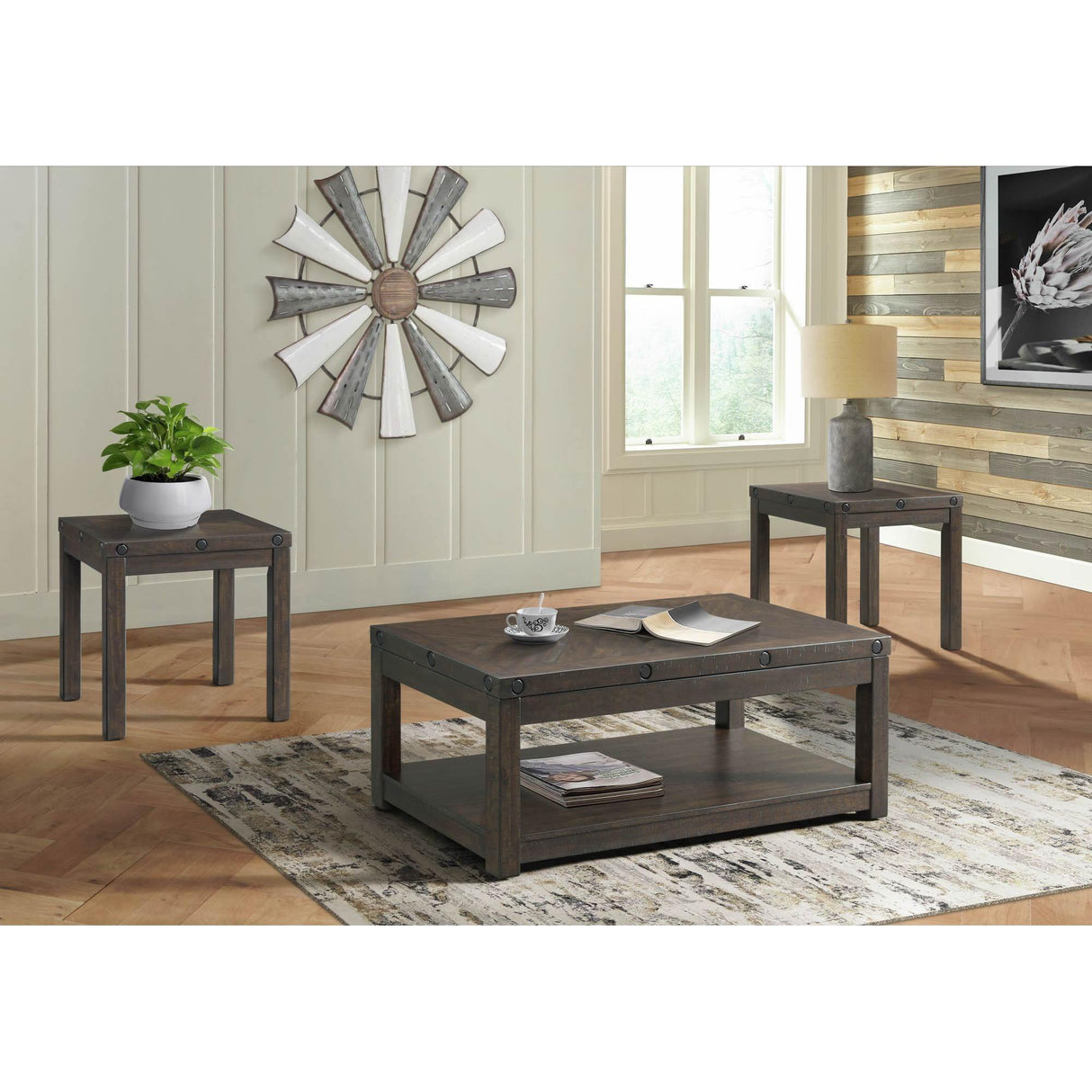  Elements International Colorado TCO100ETP End Table w/USB IMAGE 2