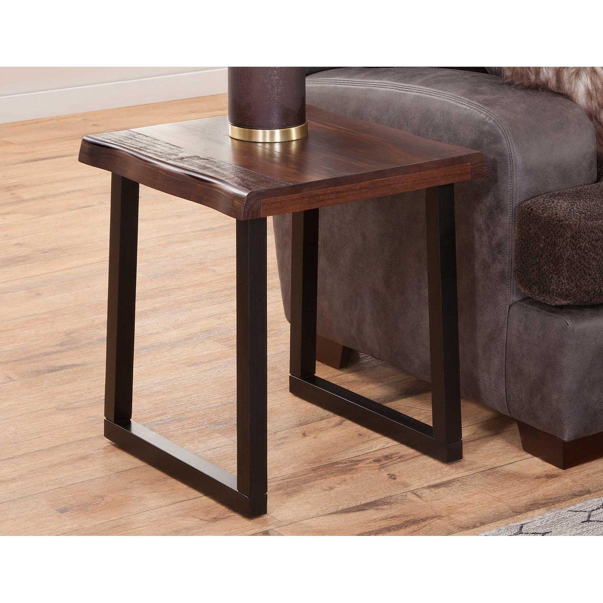  Steve Silver Furniture Jennings JN200E End Table IMAGE 3