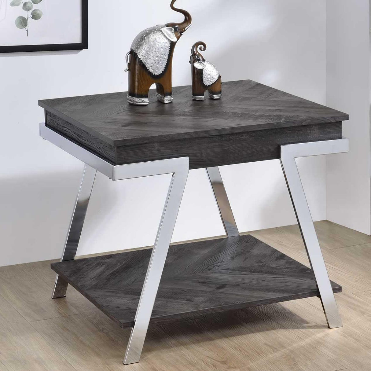  Steve Silver Furniture Roma RO100E End Table IMAGE 3