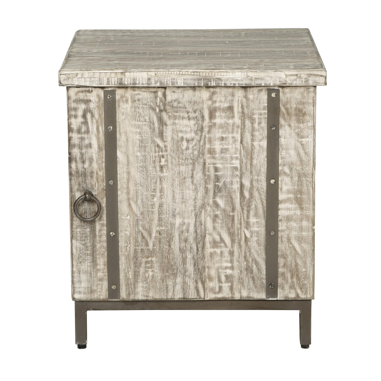  Signature Design by Ashley Laddford A4000506 Accent Cabinet IMAGE 3