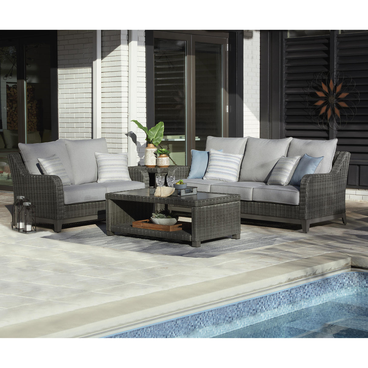  Signature Design by Ashley Elite Park P518-702 Square End Table IMAGE 8