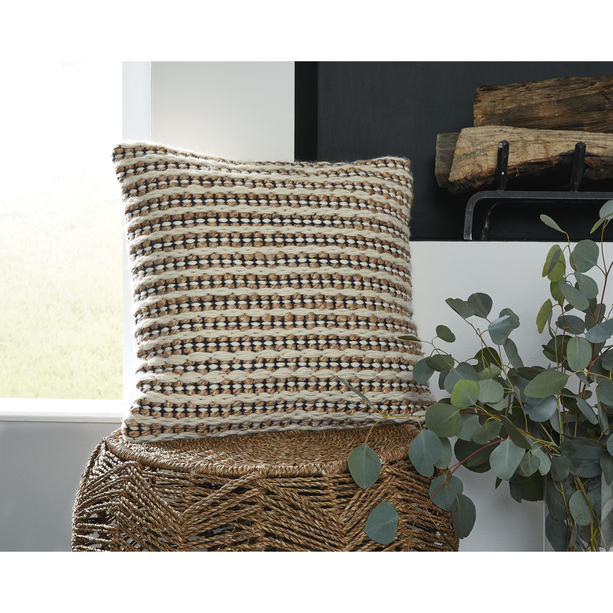  Signature Design by Ashley Nealington A1000929 Pillow IMAGE 4