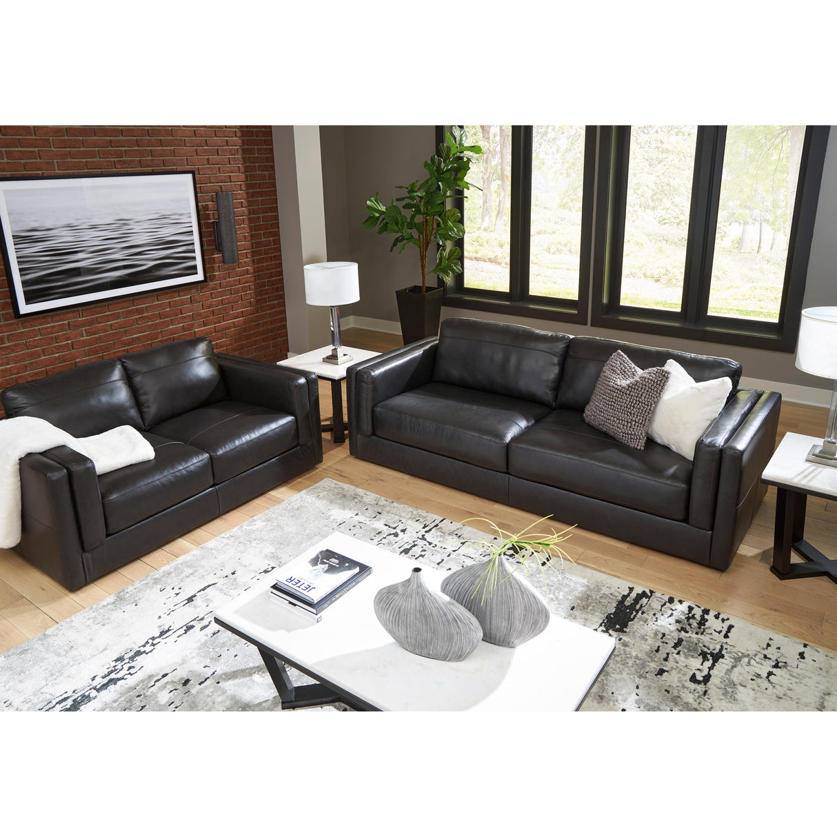  Signature Design by Ashley Amiata 5740538 Sofa IMAGE 7