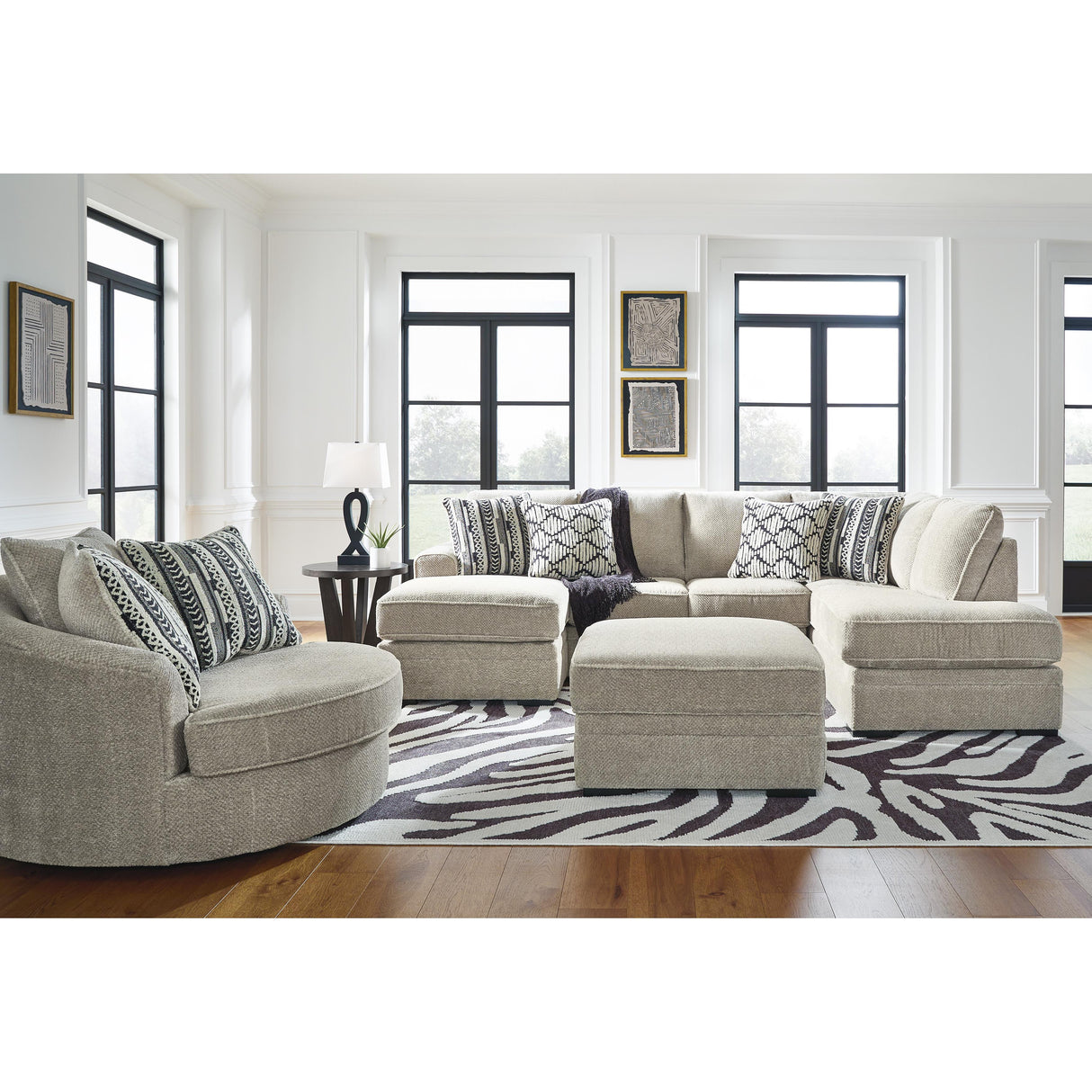  Benchcraft Calnita 2050221 Oversized Swivel Accent Chair IMAGE 10