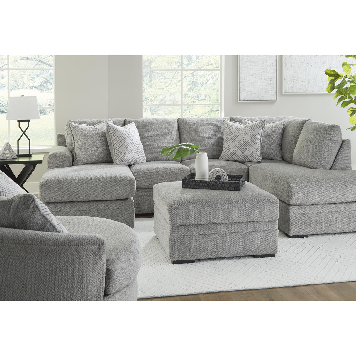  Signature Design by Ashley Casselbury 5290611 Ottoman With Storage IMAGE 17
