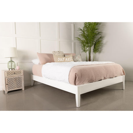  Coaster Furniture Hounslow 306128Q Queen Universal Platform Bed - White IMAGE 8